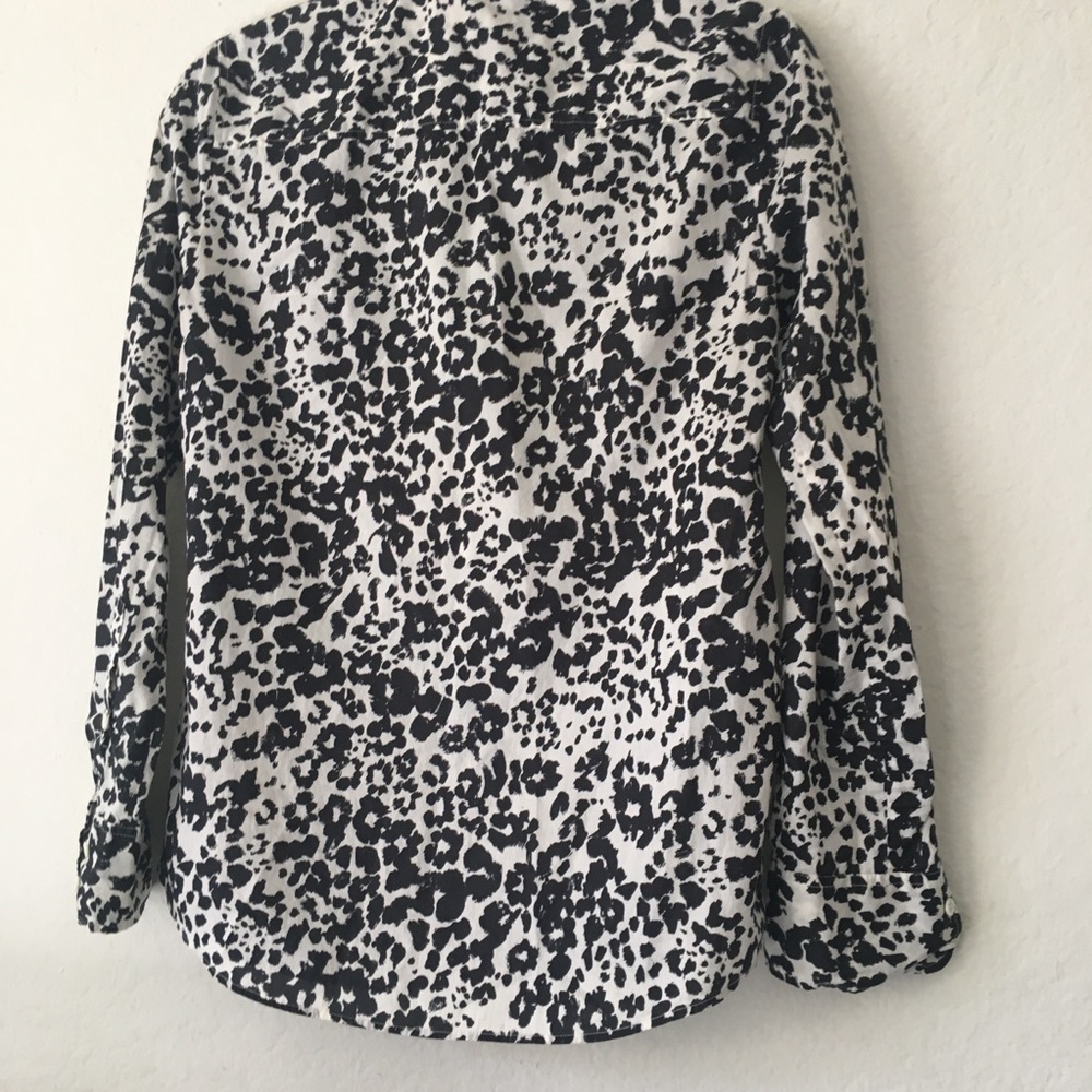 Loved J Crew Shirt 😍 - Picture 3 of 6
